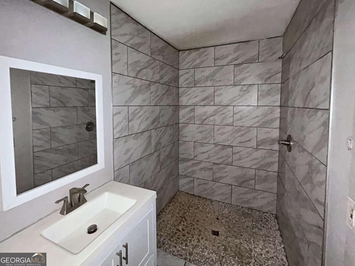 1560 Childress Drive Atlanta - Photo 8