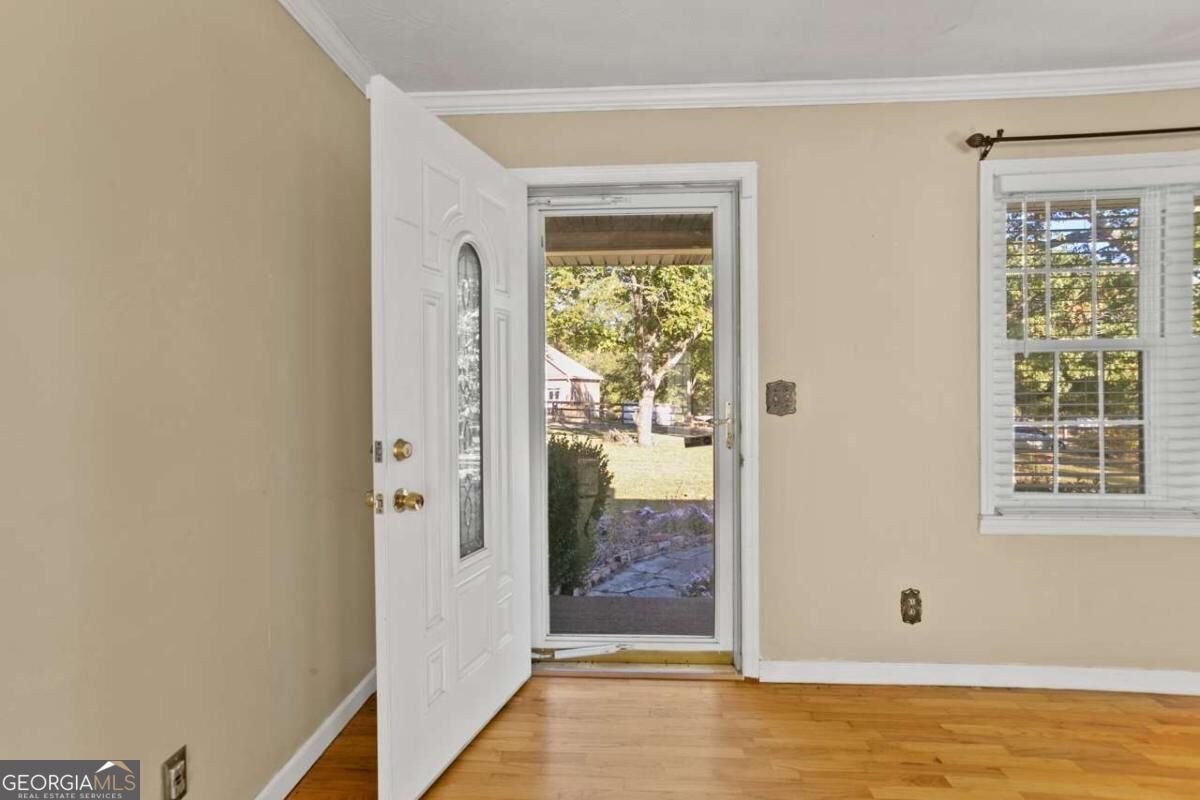715 Old Vandiver Road Canton - Photo 8