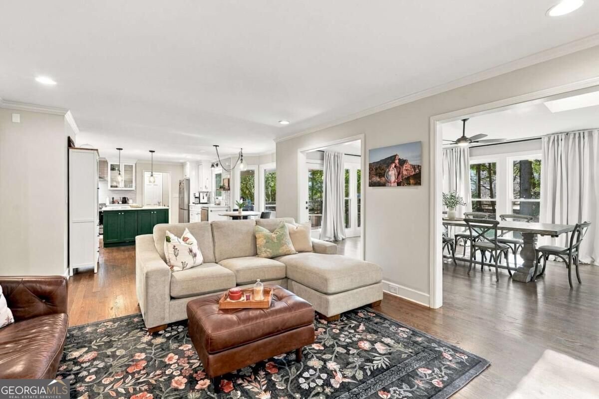 8100 Willow Tree Way Alpharetta - Photo 6