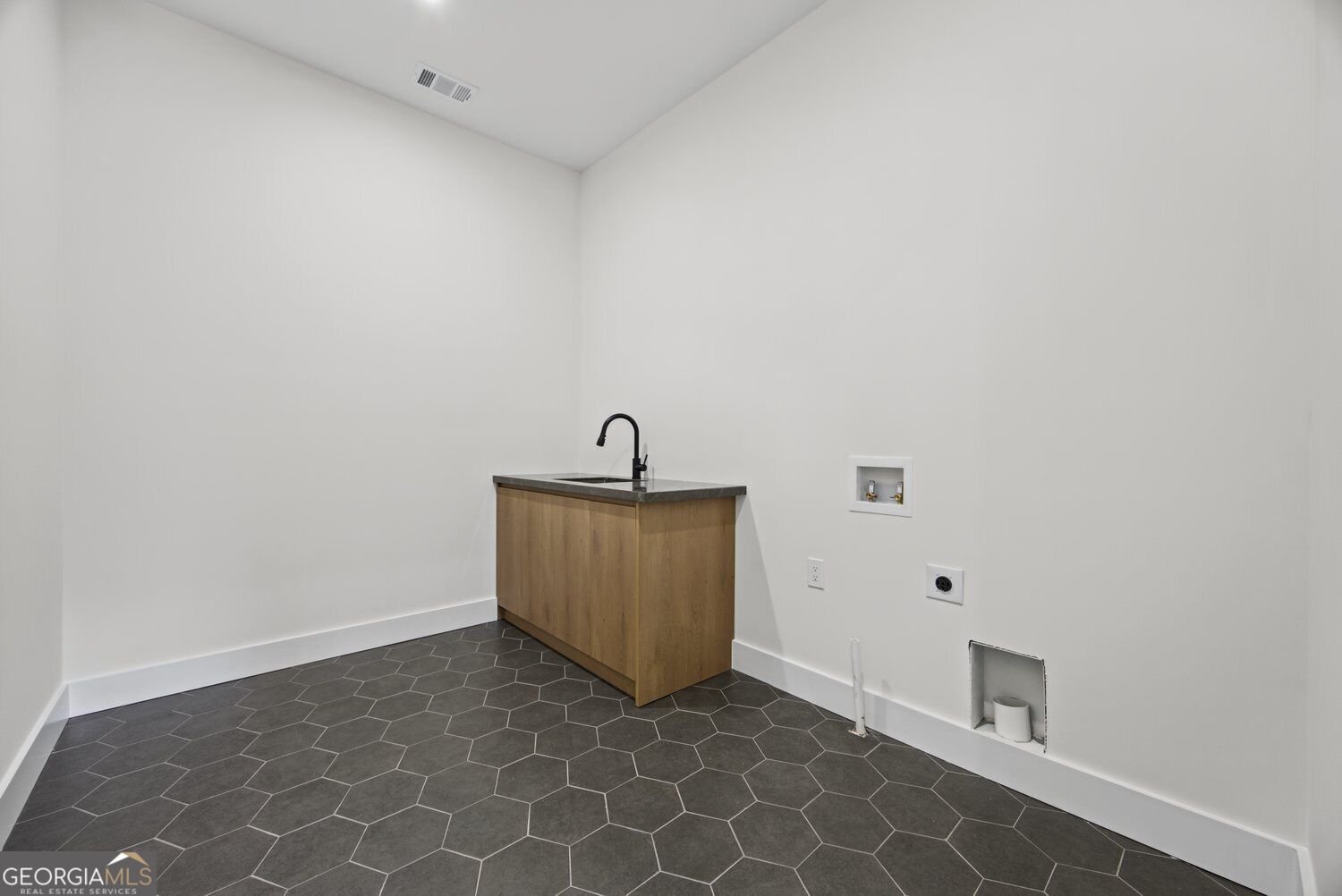 7060 Bells Way Fairburn - Photo 33