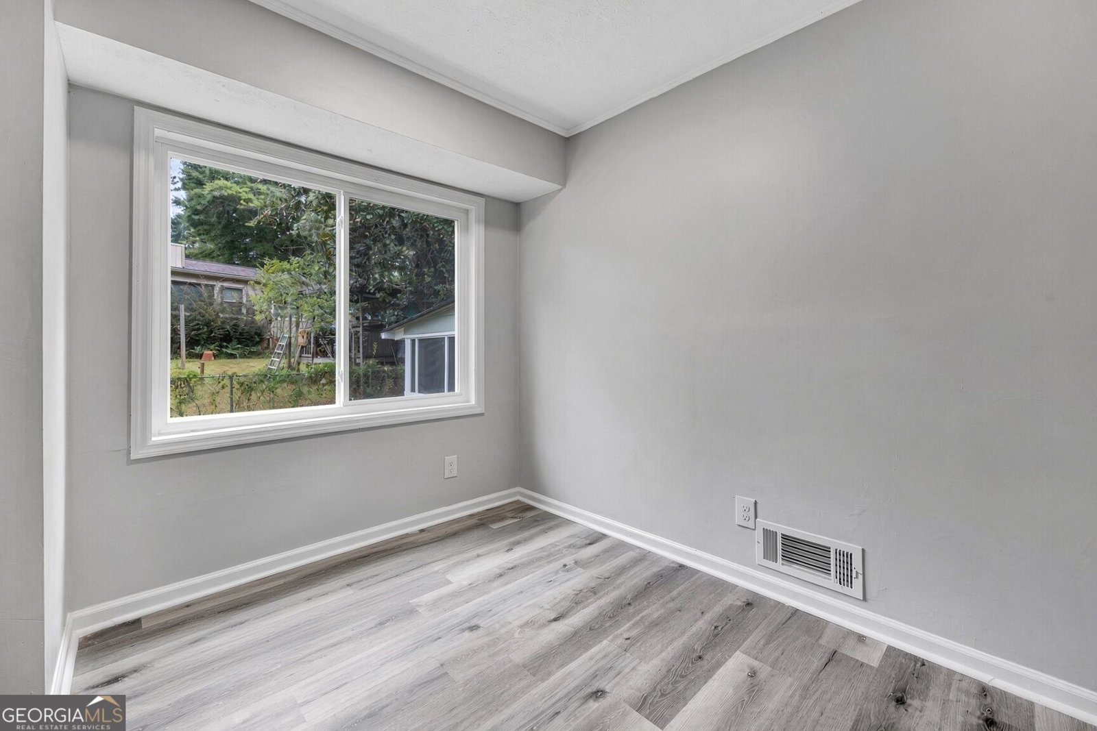 556 Greenview Avenue Conyers - Photo 12