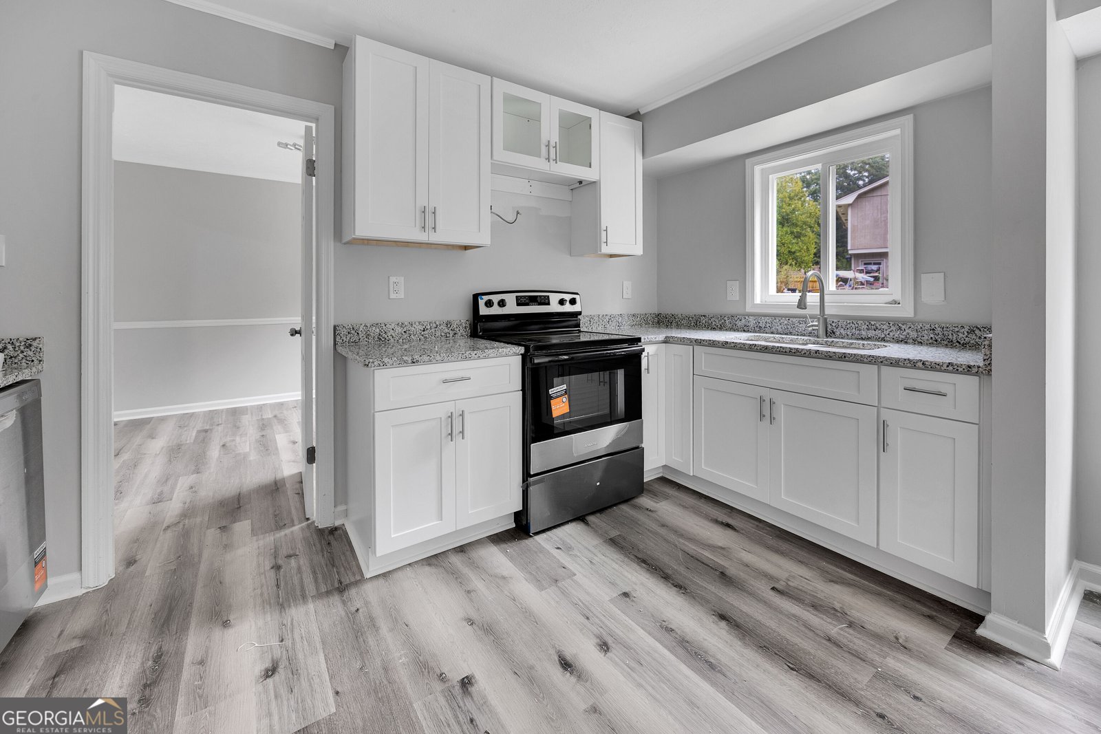 556 Greenview Avenue Conyers - Photo 9