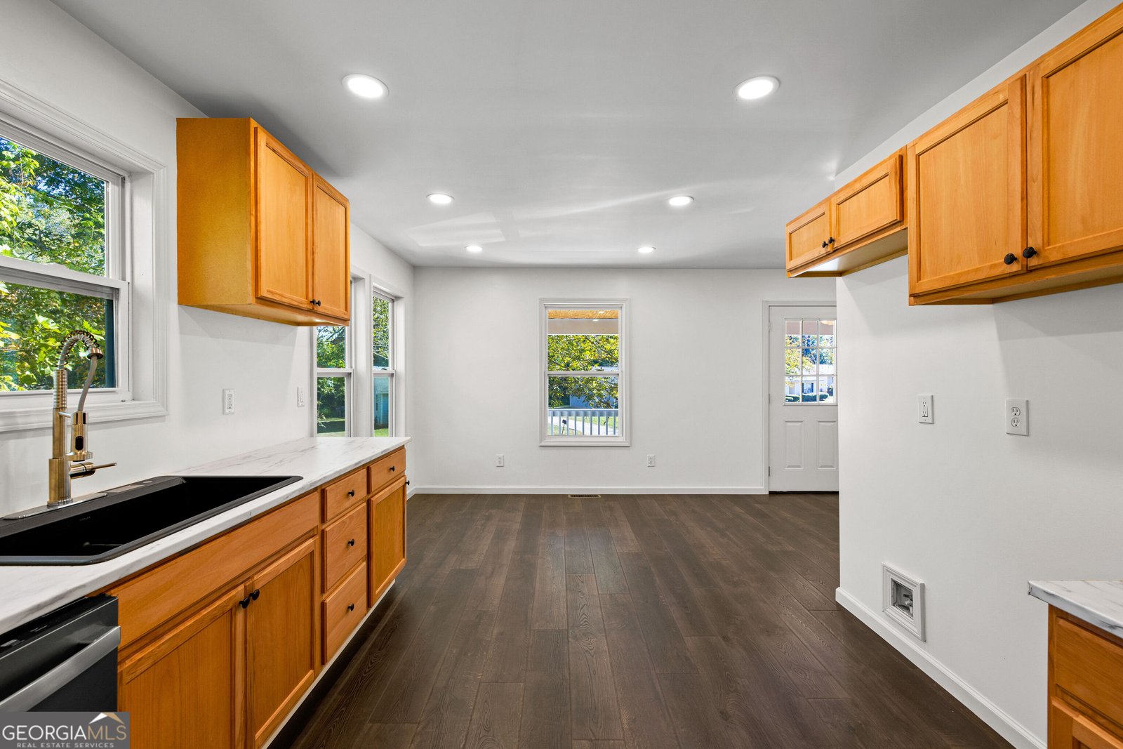126 B St NE Thomaston - Photo 20