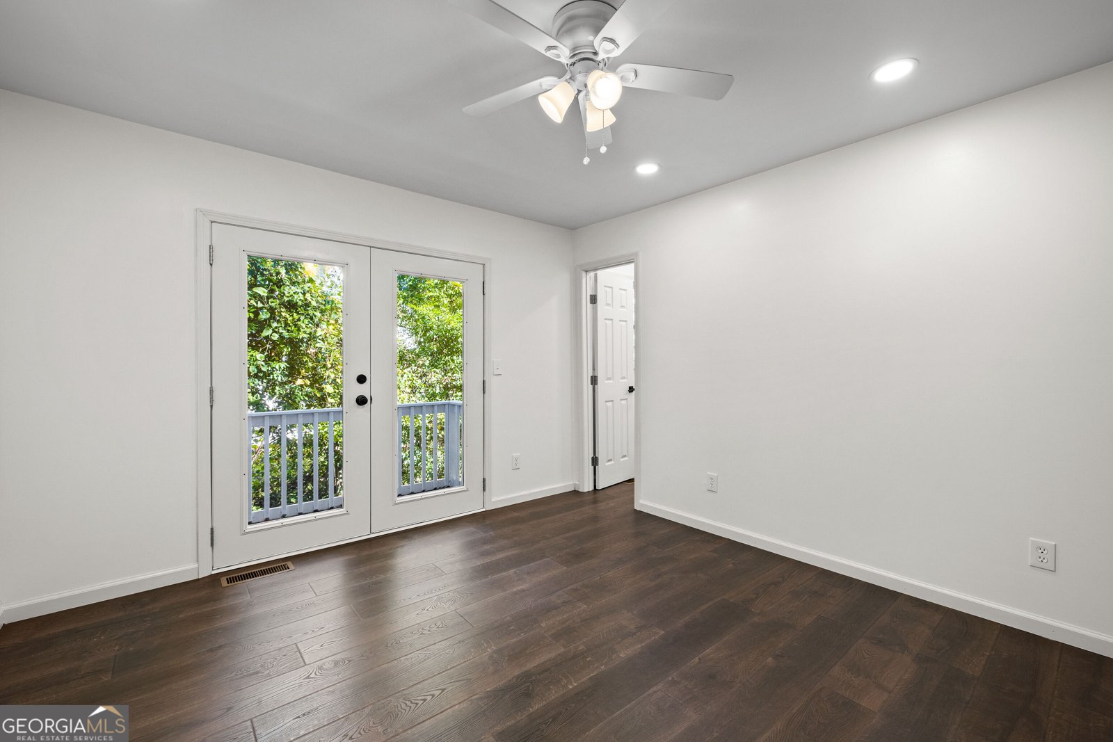126 B St NE Thomaston - Photo 31