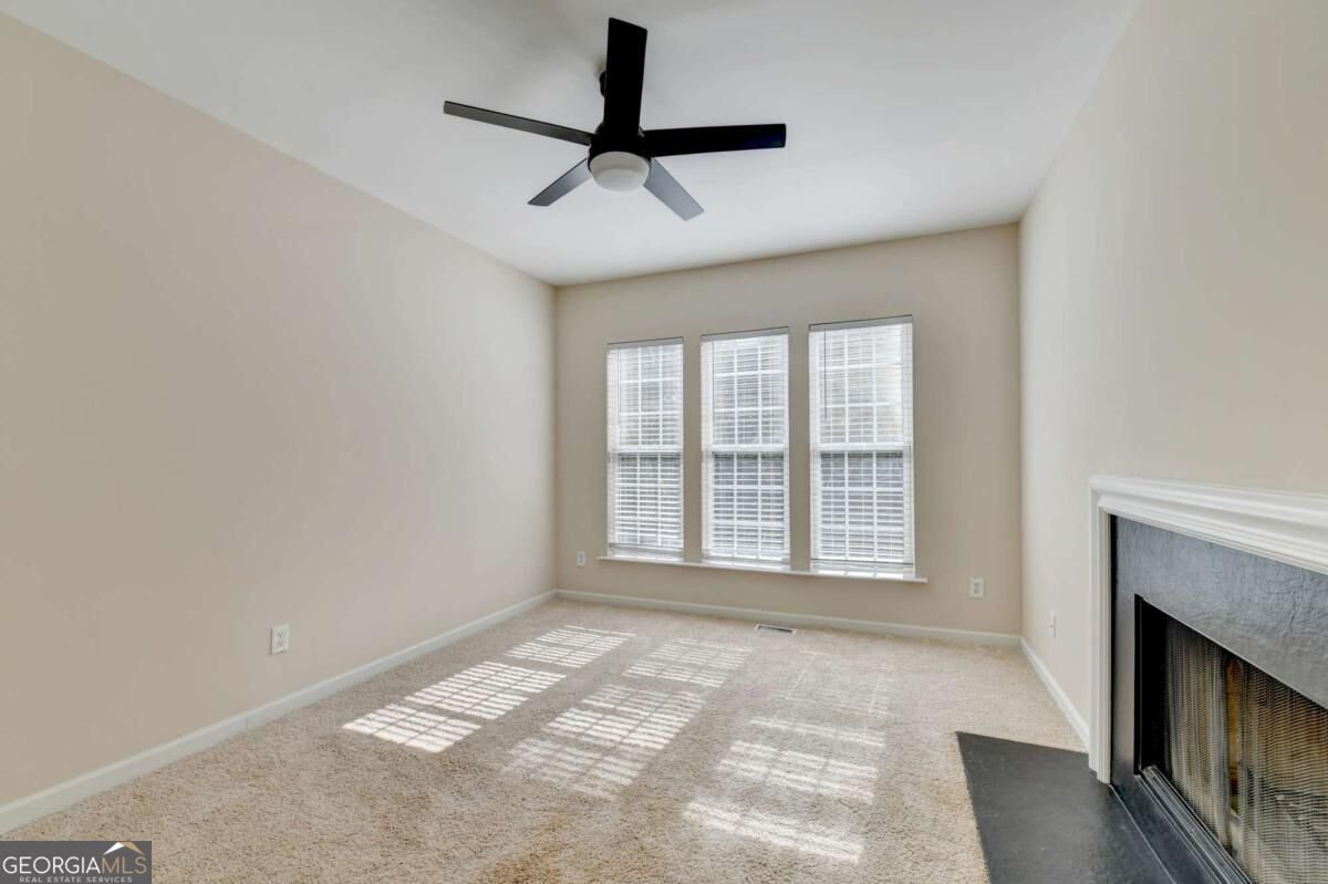 531 Ashland Parkway Woodstock - Photo 33