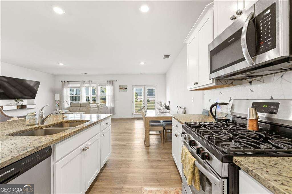 629 Isom Walk Suwanee - Photo 10