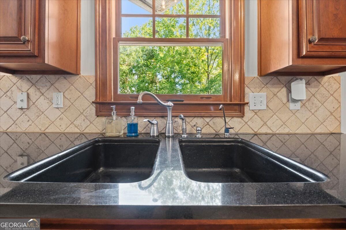 65 Kinloch Court Covington - Photo 27