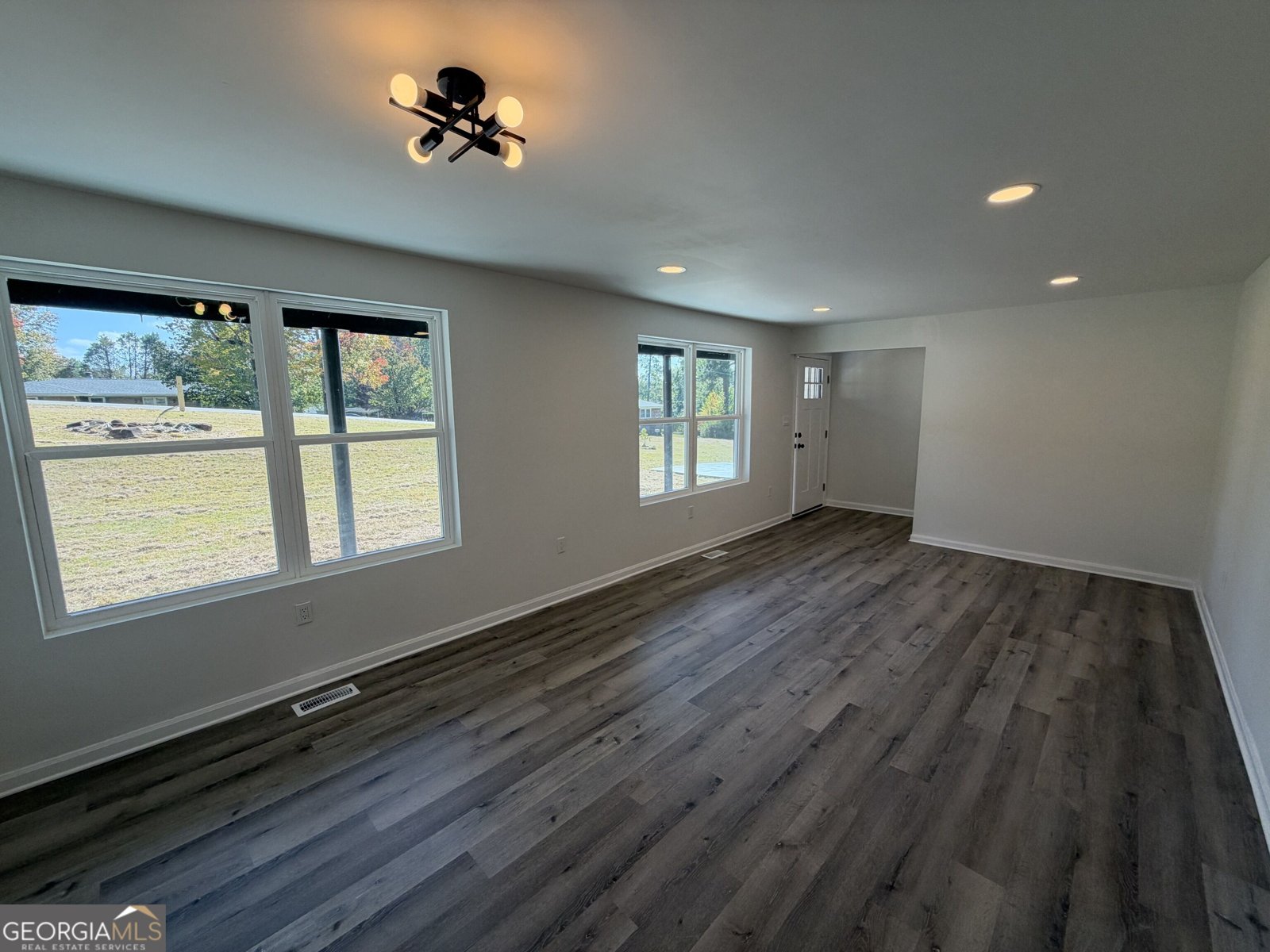 201 Joycliff Circle Macon - Photo 6
