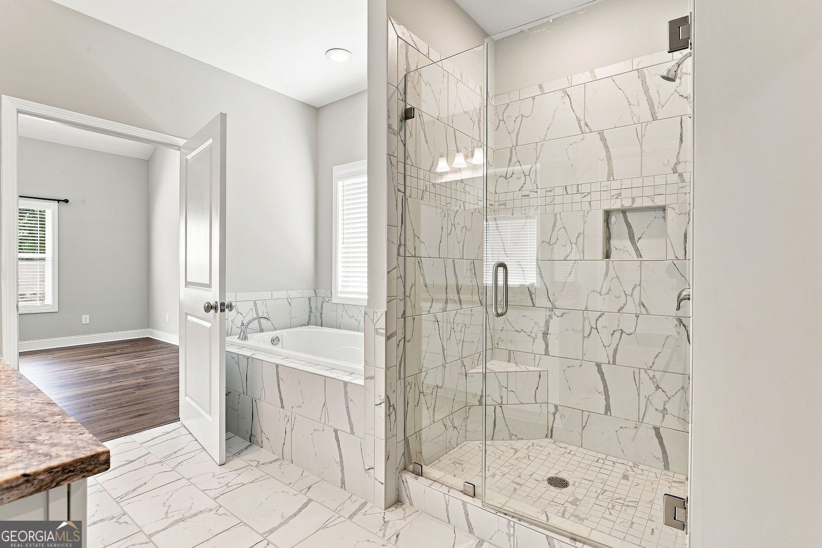 509 Lago Court Lagrange - Photo 34