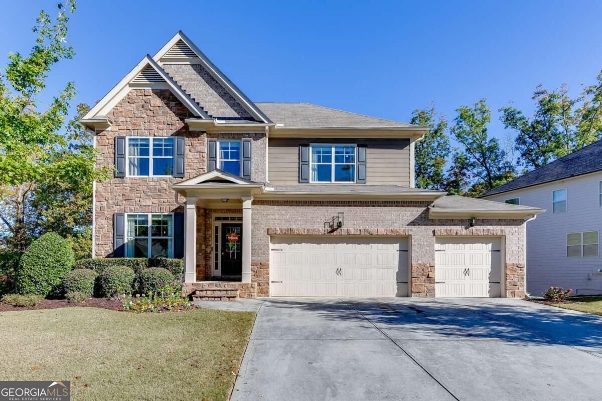 5760 Carruth Lake Drive Cumming - main photo