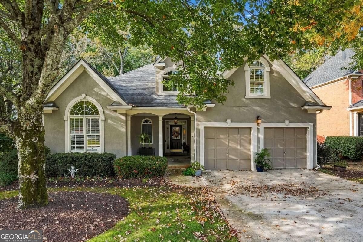 850 Lake Medlock Drive Alpharetta - main photo