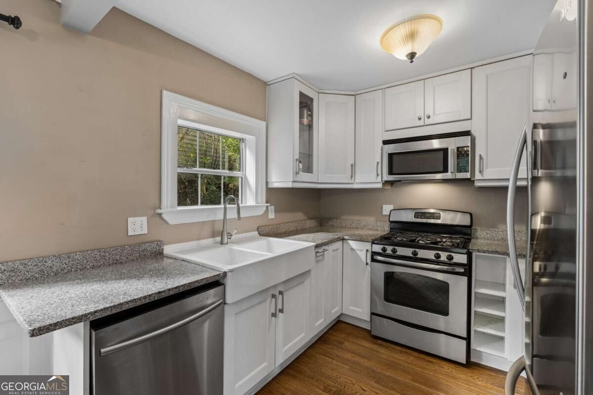 1214 Stoneybrook Drive Atlanta - Photo 15