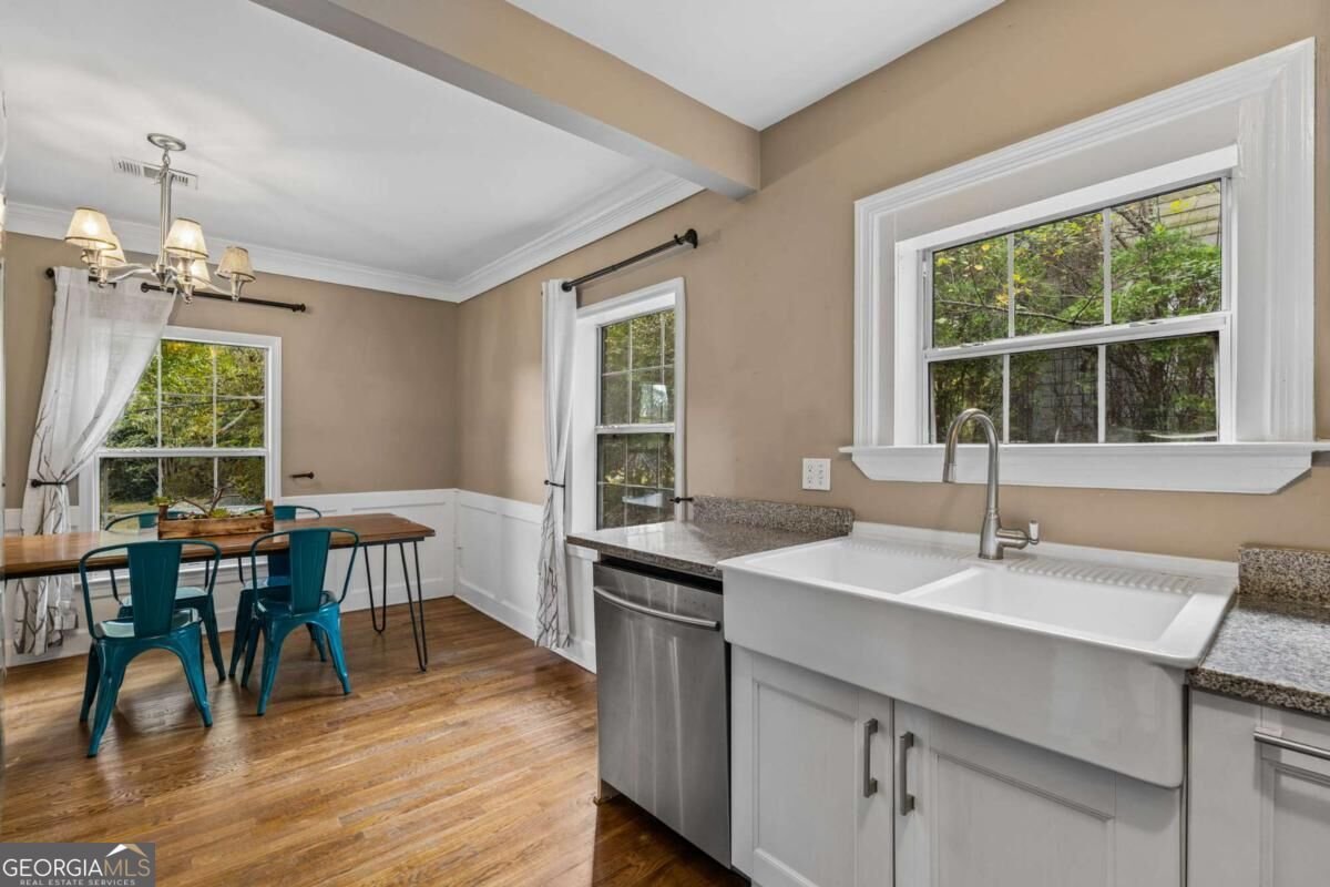 1214 Stoneybrook Drive Atlanta - Photo 17