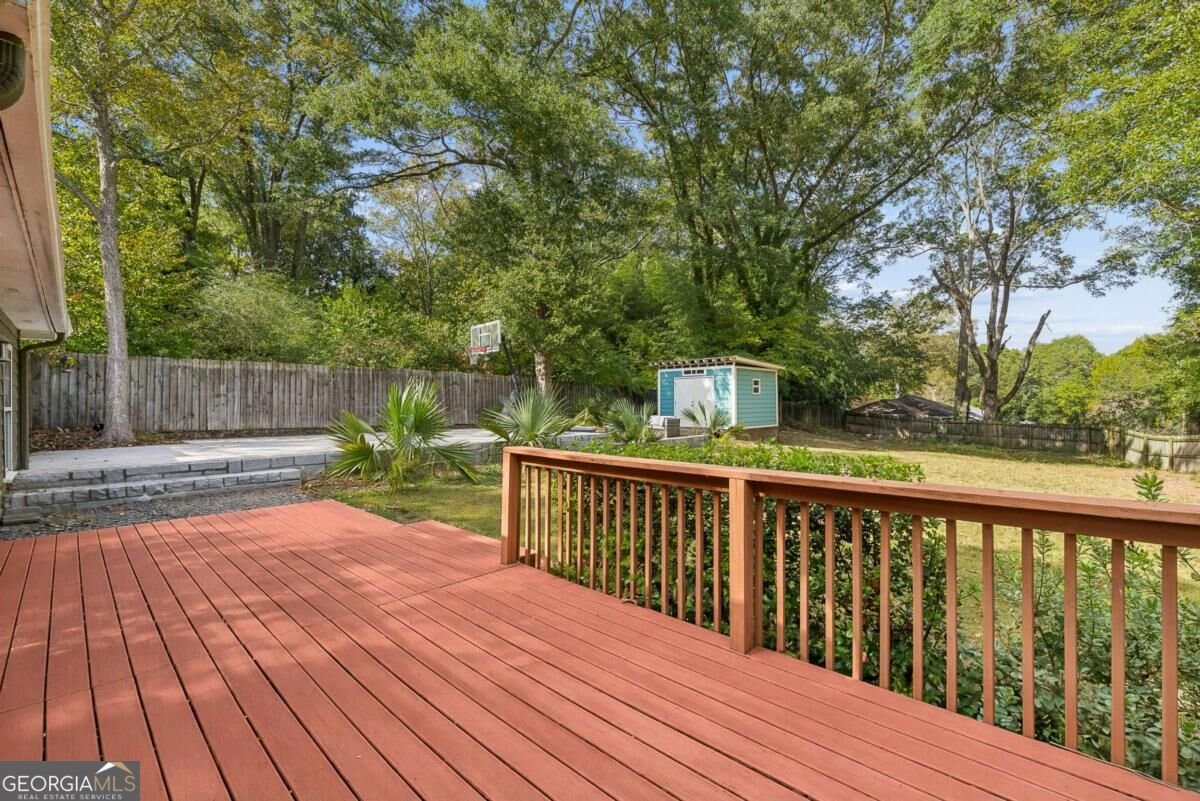 1214 Stoneybrook Drive Atlanta - Photo 9