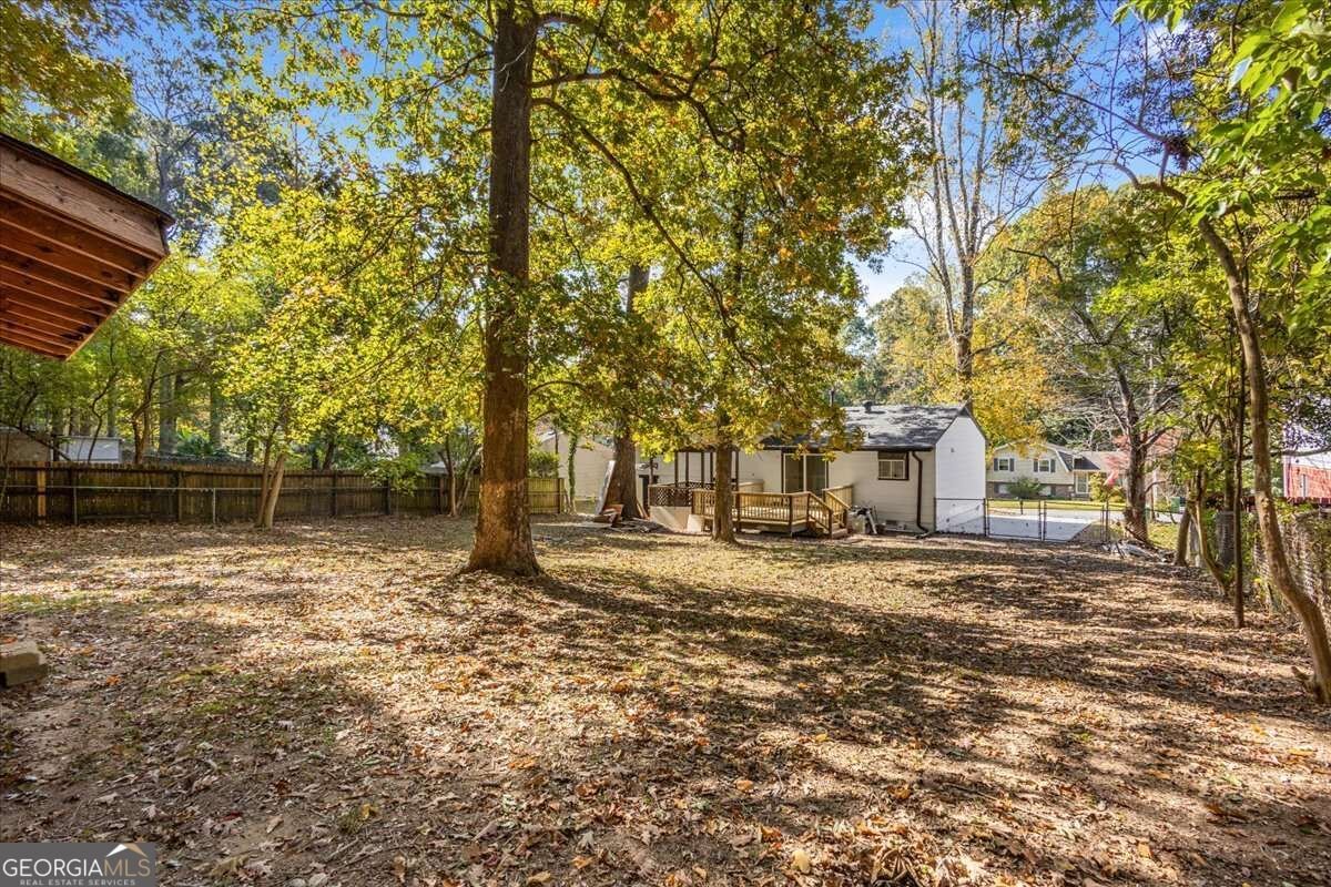 1115 De Leon Court Clarkston - Photo 24