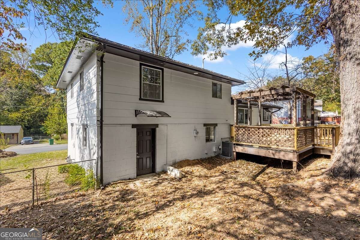 1115 De Leon Court Clarkston - Photo 25