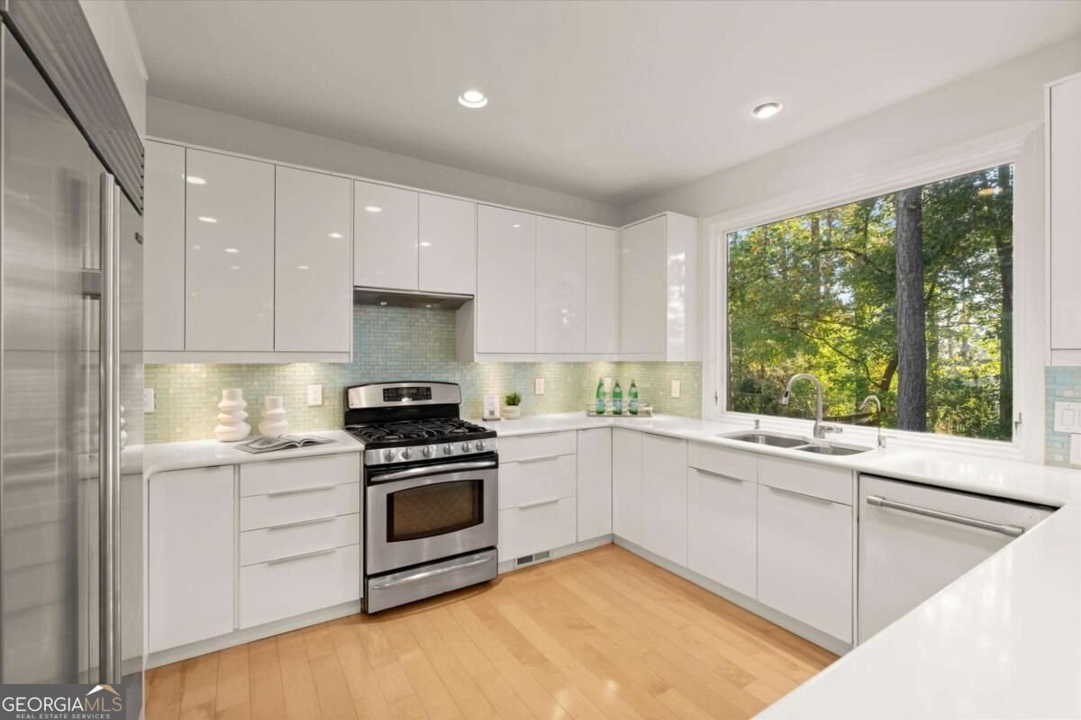 256 Spalding Gates Drive Sandy Springs - Photo 15
