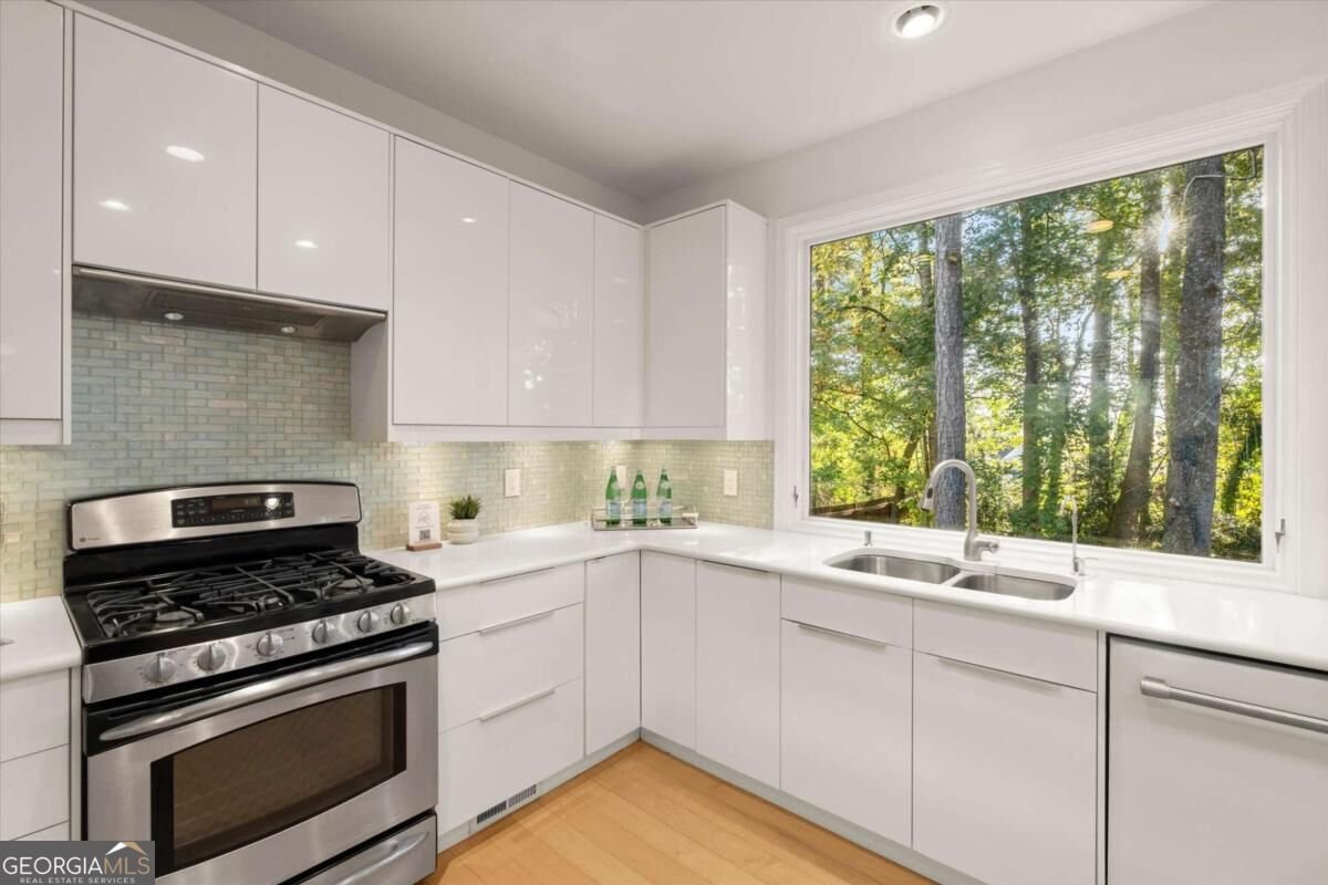 256 Spalding Gates Drive Sandy Springs - Photo 16