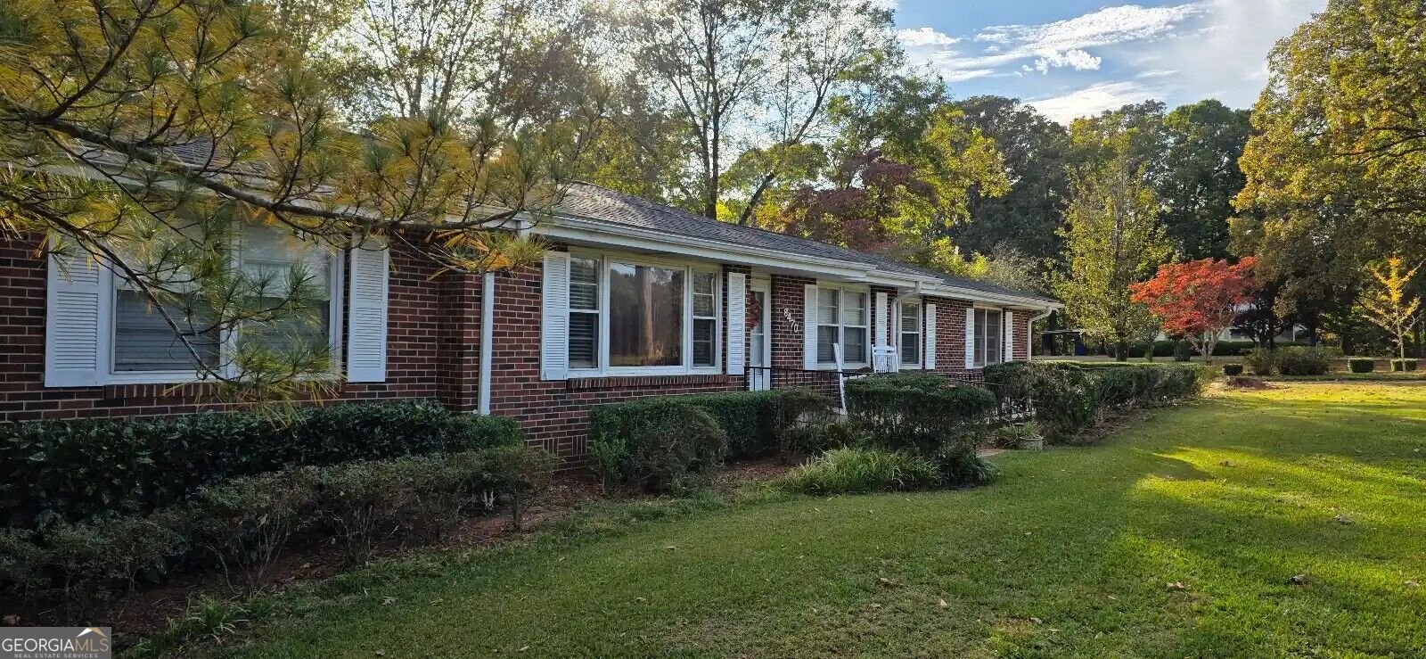 8470 Rivertown Road Fairburn - main photo