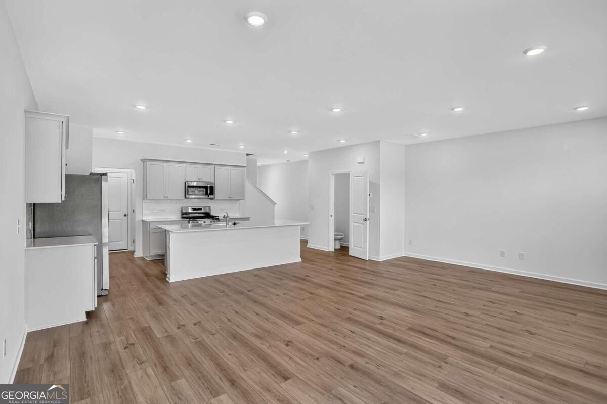 764 Roman Ridge Lawrenceville - Photo 6