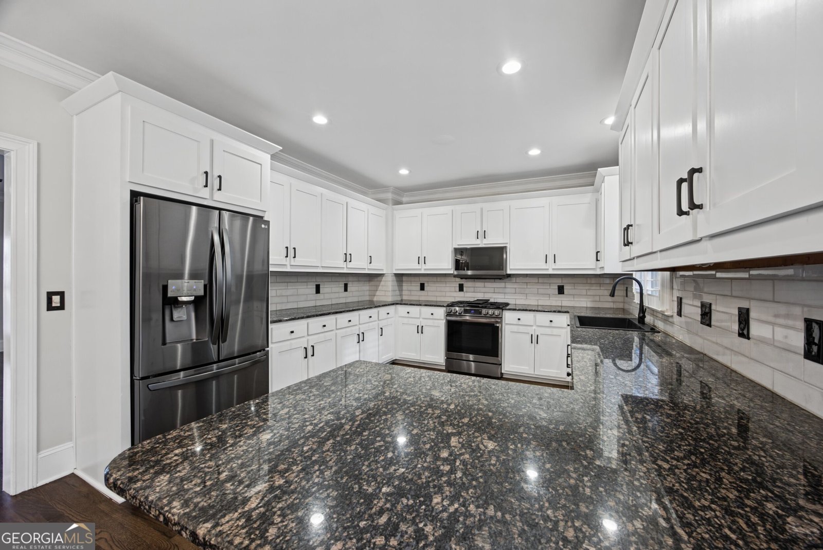 1430 Lakeview East Drive Atlanta - Photo 10