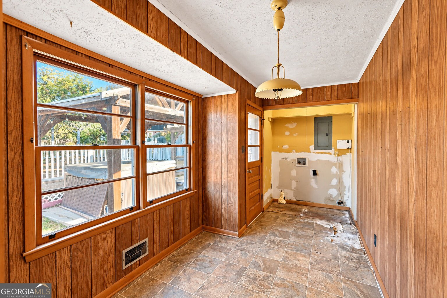 5282 David Circle Covington - Photo 10