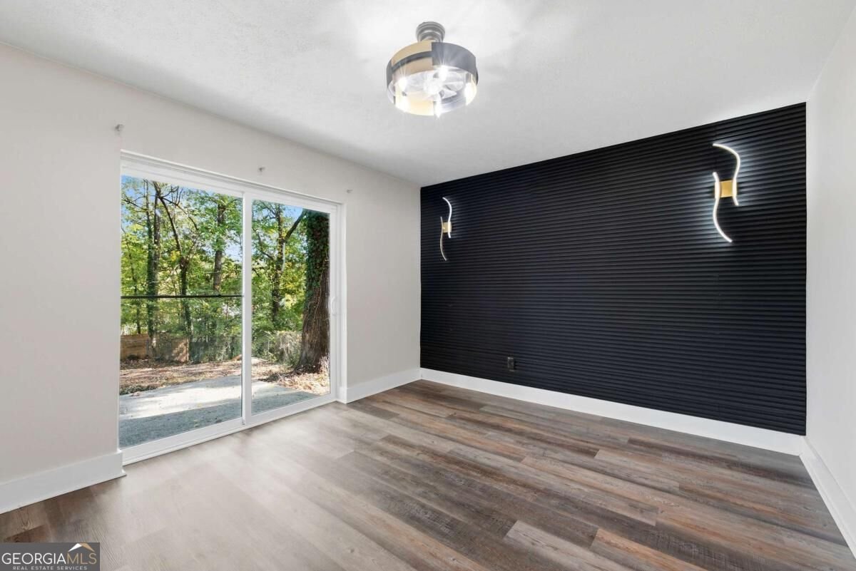 2491 Crestdale Circle Atlanta - Photo 12