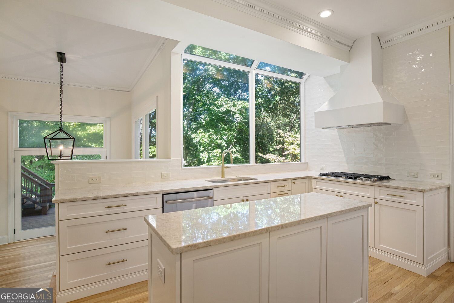 450 Overview Drive Sandy Springs - Photo 16