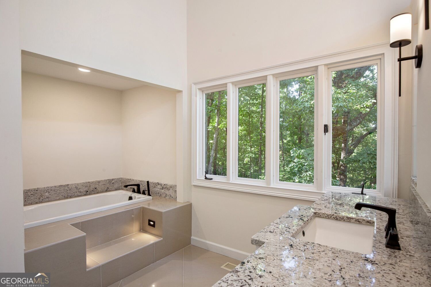 450 Overview Drive Sandy Springs - Photo 37