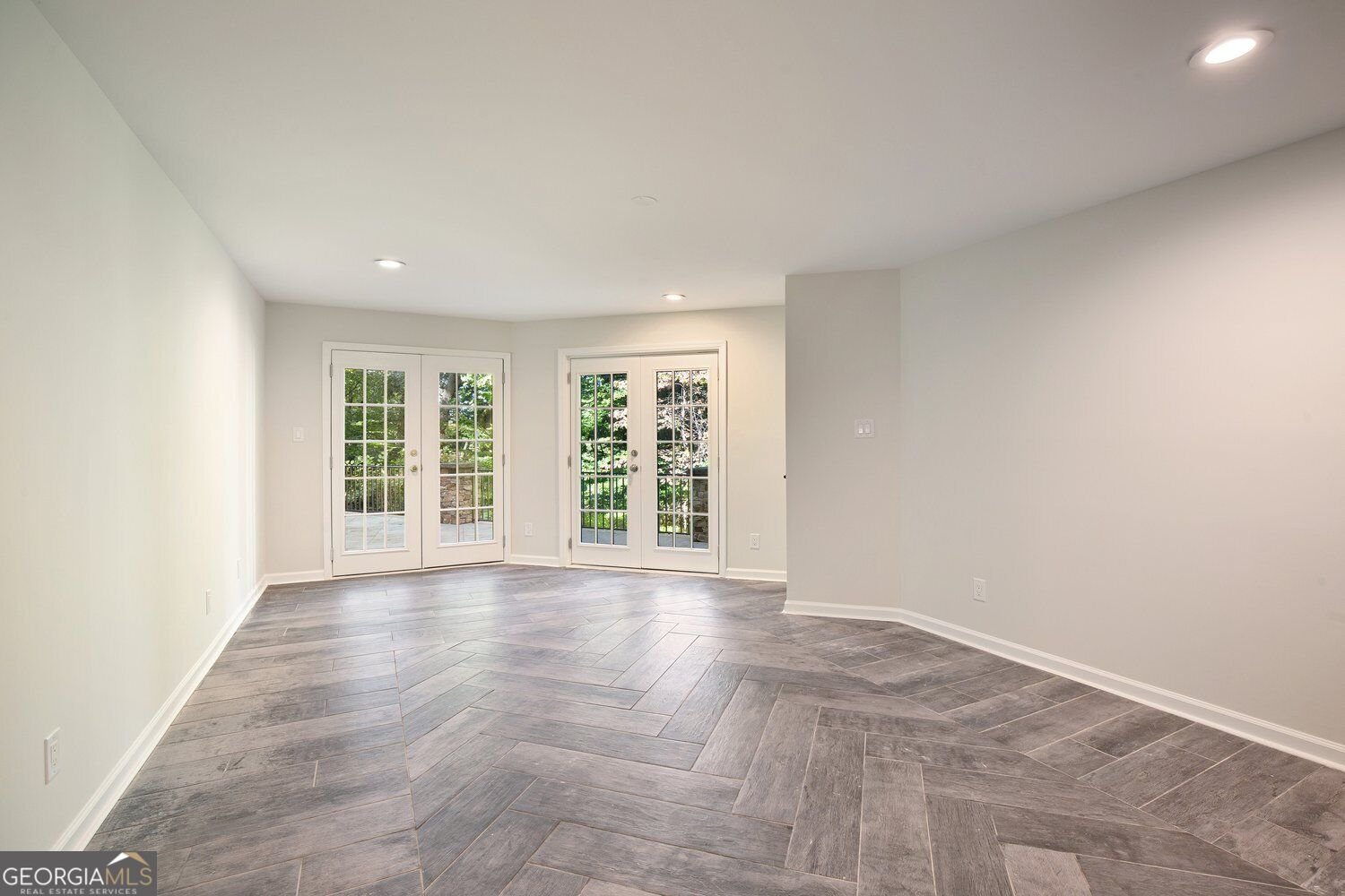 450 Overview Drive Sandy Springs - Photo 39