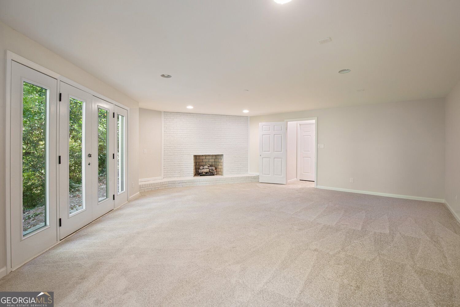 450 Overview Drive Sandy Springs - Photo 44