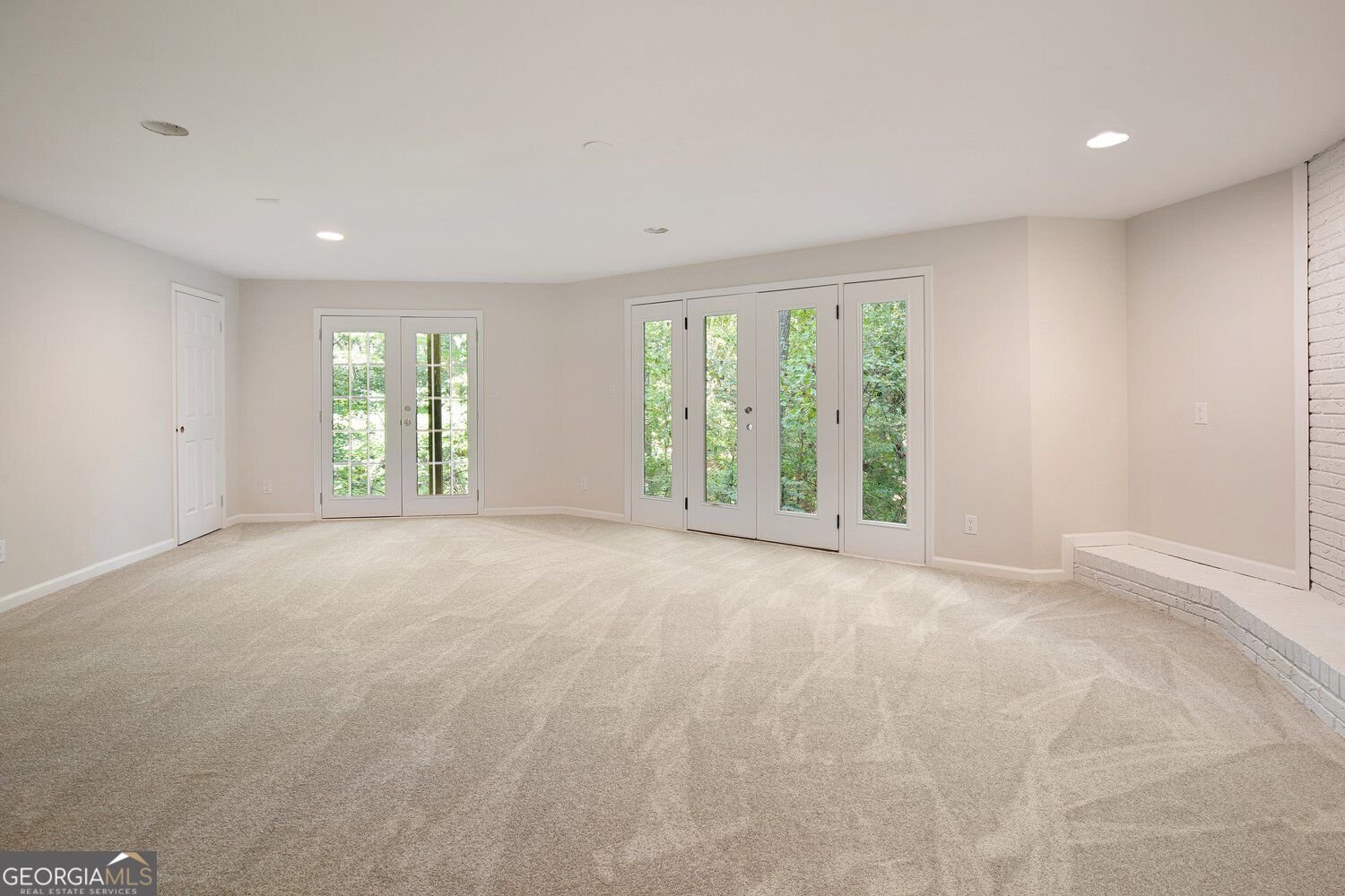 450 Overview Drive Sandy Springs - Photo 45