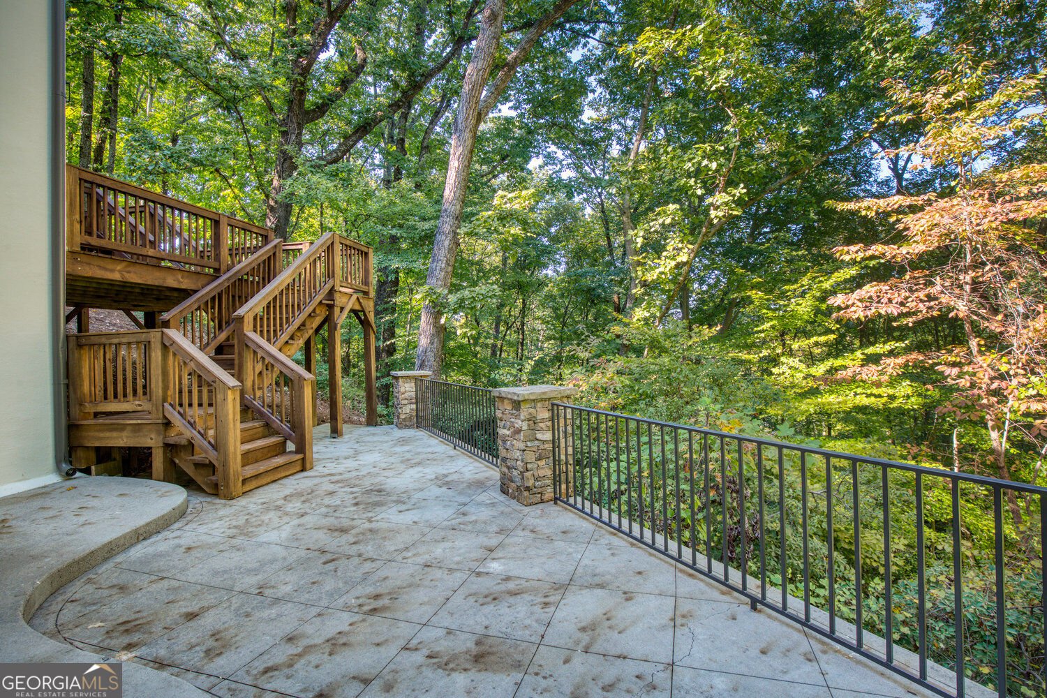 450 Overview Drive Sandy Springs - Photo 49