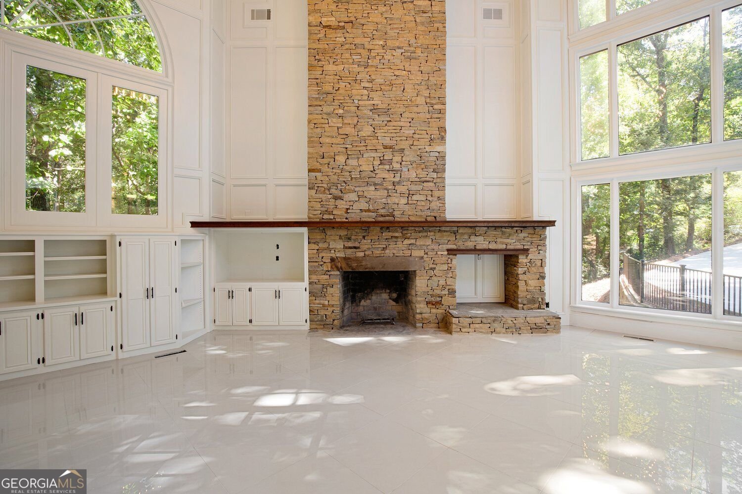 450 Overview Drive Sandy Springs - Photo 9