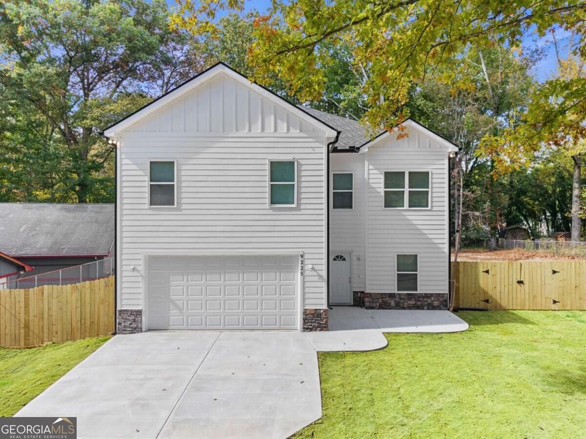 9225 Woodhill Lane Jonesboro - main photo