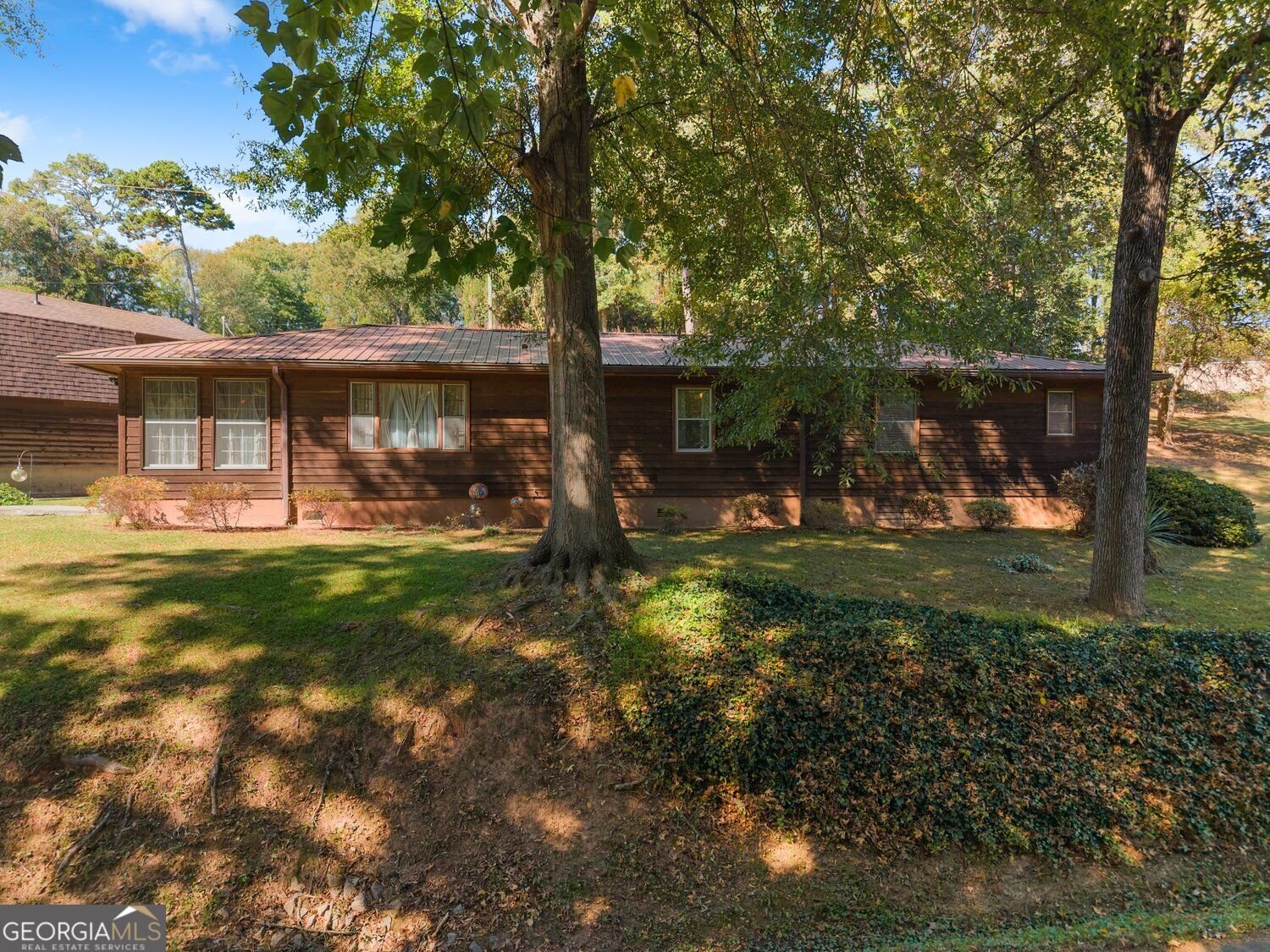 2820 Fish Pond Road Gainesville - main photo