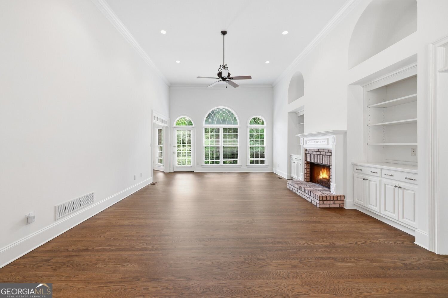 4315 Marble Arch Way Flowery Branch - Photo 8
