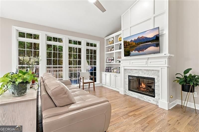 321 Bournemouth Drive Suwanee - Photo 24