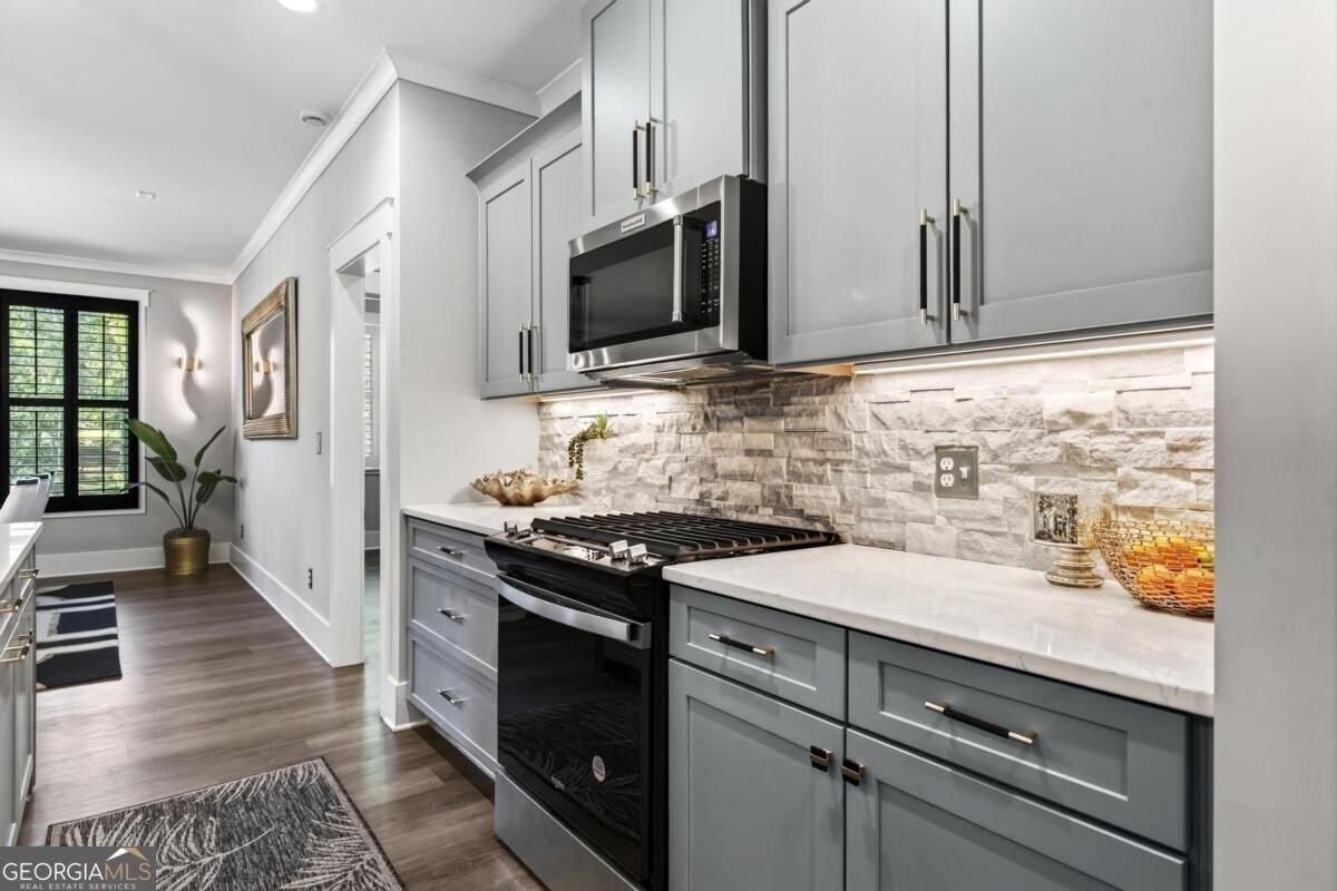 1031 Cleek Lane Greensboro - Photo 16