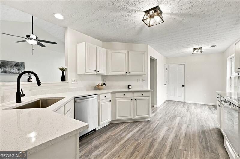 3590 Hamilton Creek Trail Buford - Photo 15
