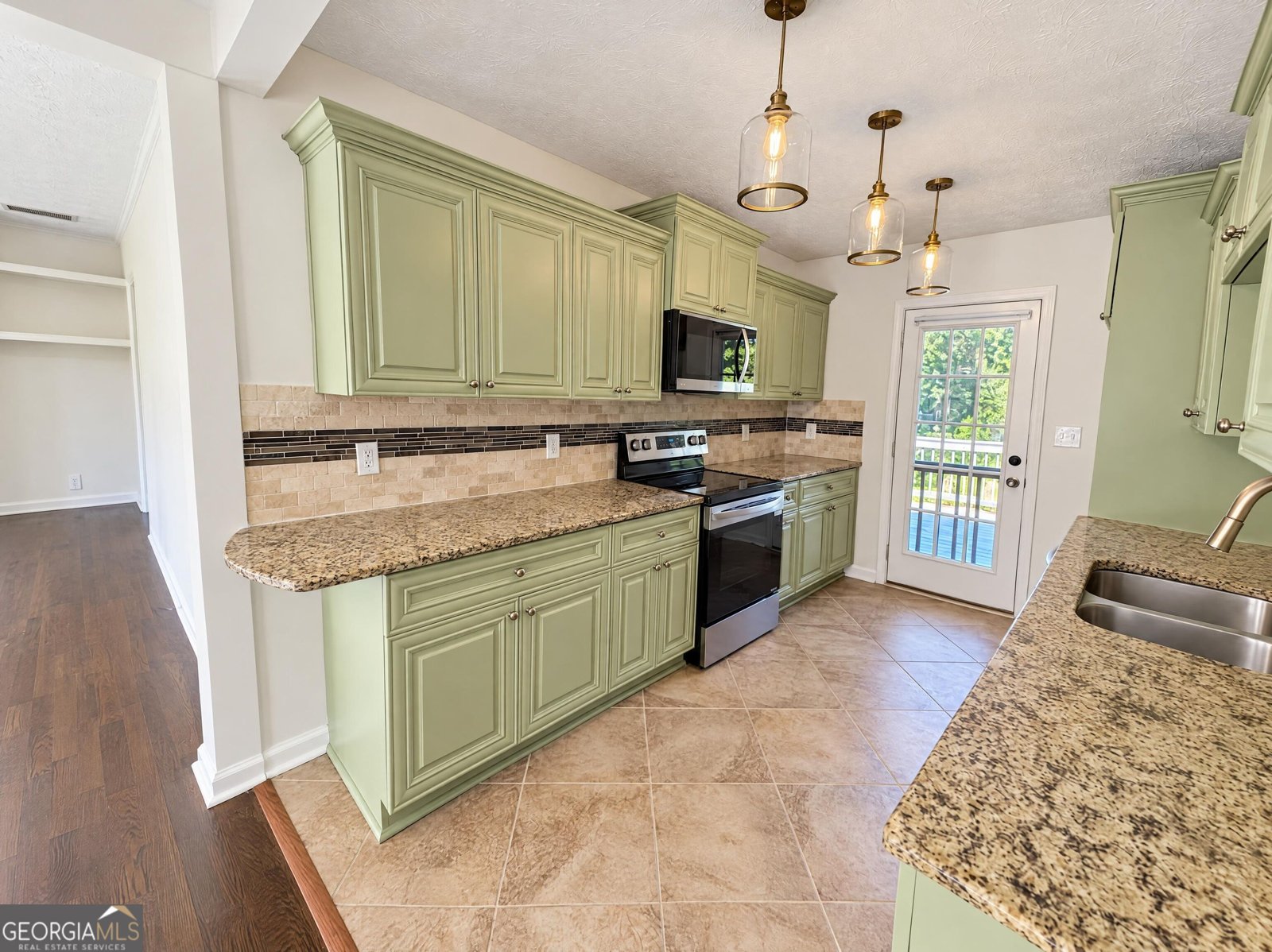 1876 Camellia Drive Decatur - Photo 9