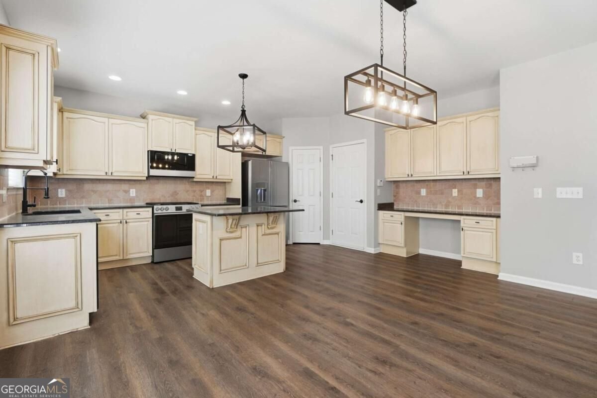 148 Gemstone Lane Acworth - Photo 18