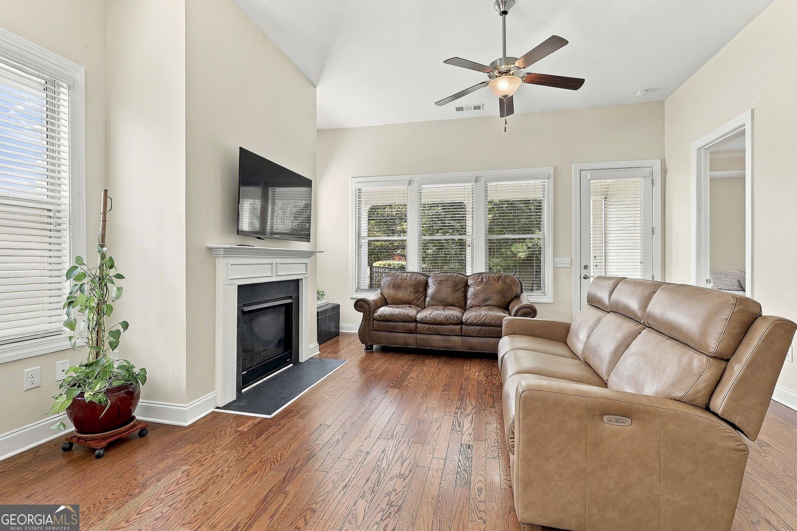 243 Spruce Pine Circle Peachtree City - Photo 20