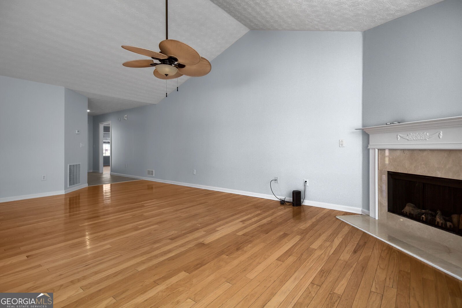 709 Village Lane Loganville - Photo 6