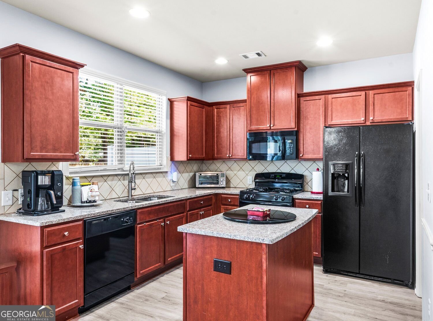 2628 Sardis Chase Court Buford - Photo 8