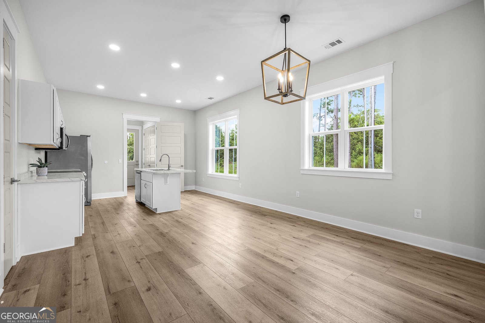 240 Ledford Street Pembroke - Photo 10