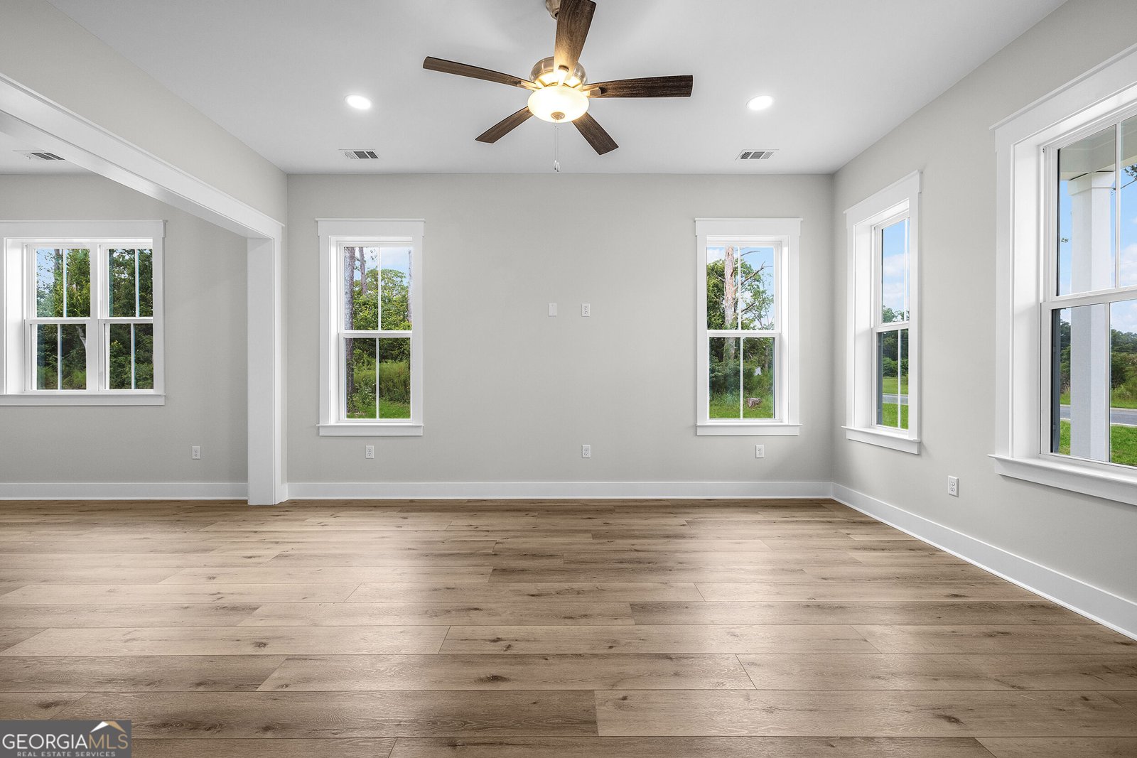 240 Ledford Street Pembroke - Photo 8