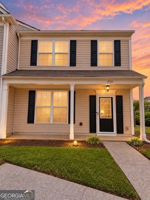 1758 Stanwood Drive Kennesaw - main photo