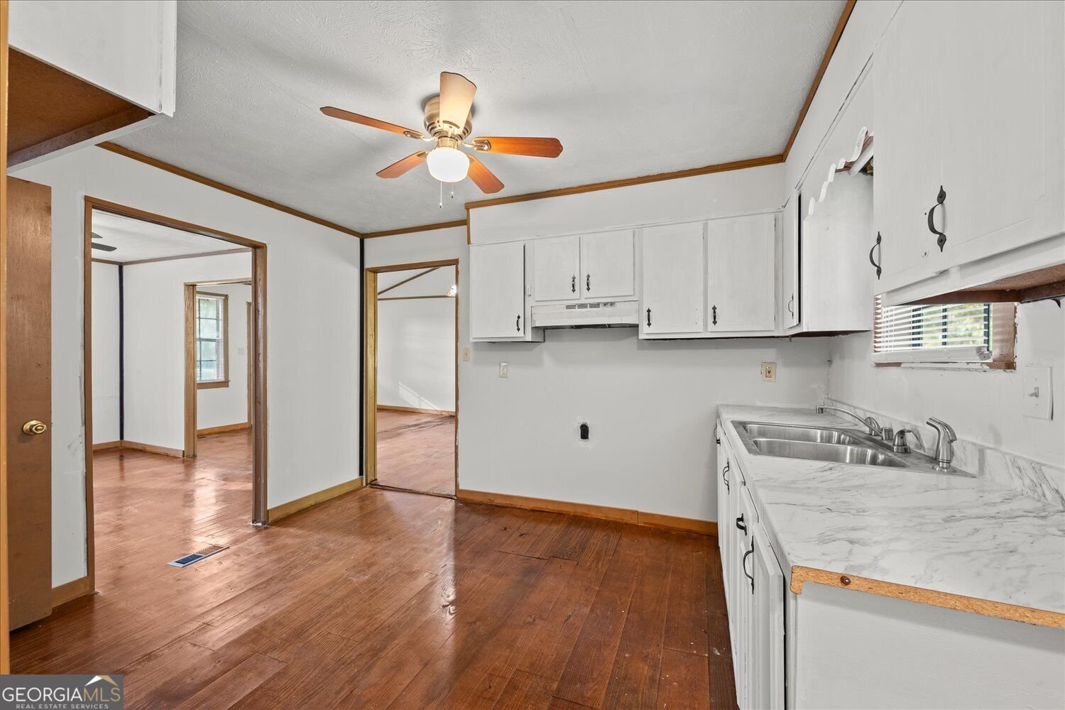 192 Shelton Road Norwood - Photo 9