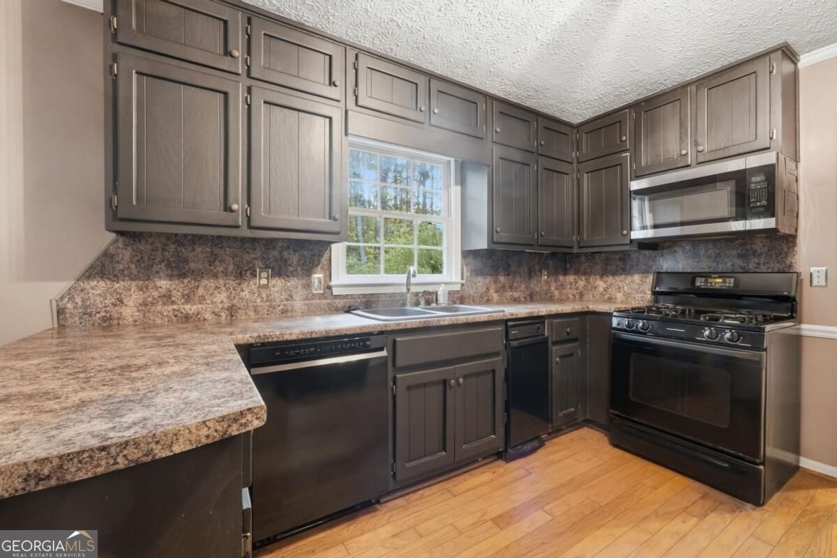 2400 Prince Howard Way Marietta - Photo 7